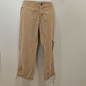 BKE Women's/Junior's Tan Cargo Capris
